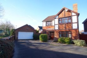 4 bedroom Detached t...